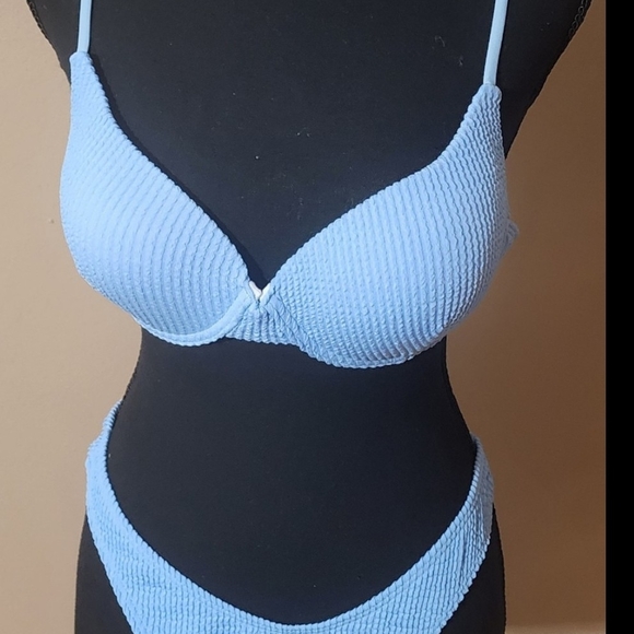 Light Blue Ribbed Bikini Set - Picture 2 of 6